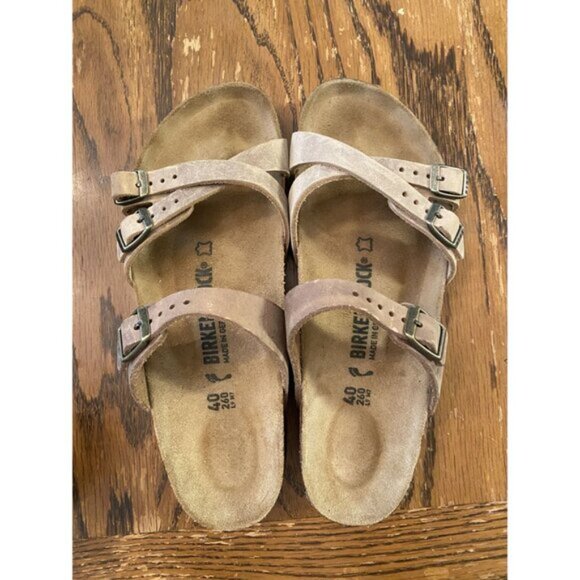 Birkenstock Women's Size 40 Sandals Cross-Strap Buckle Closure Tan Suede - Picture 6 of 8